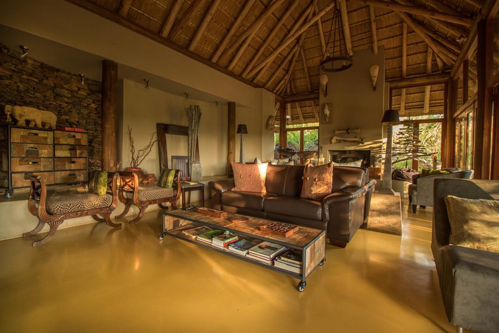 Etali Safari Lodge Madikwe viltreservat Exteriör bild